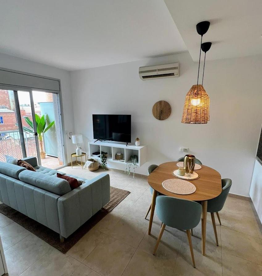Apartmán Loft Acogedor Cerca De Barcelona Terrassa Exteriér fotografie